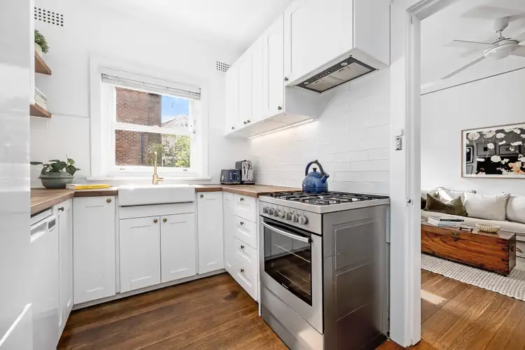 Sixth view of Homely apartment listing, 2/33 Aubin Street, Neutral Bay NSW 2089