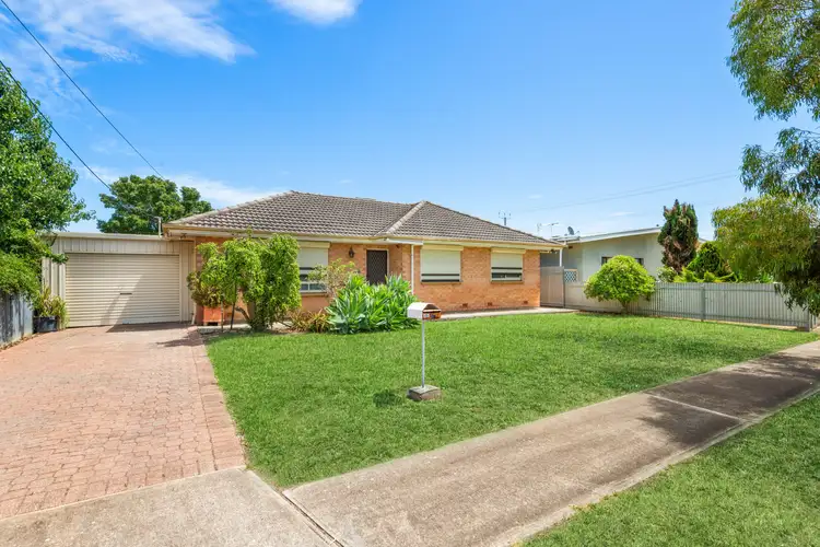 11 Lily Avenue, Seaton SA 5023