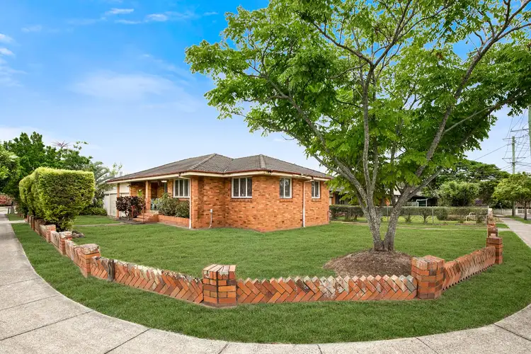 1 Lawler Street, Chermside QLD 4032