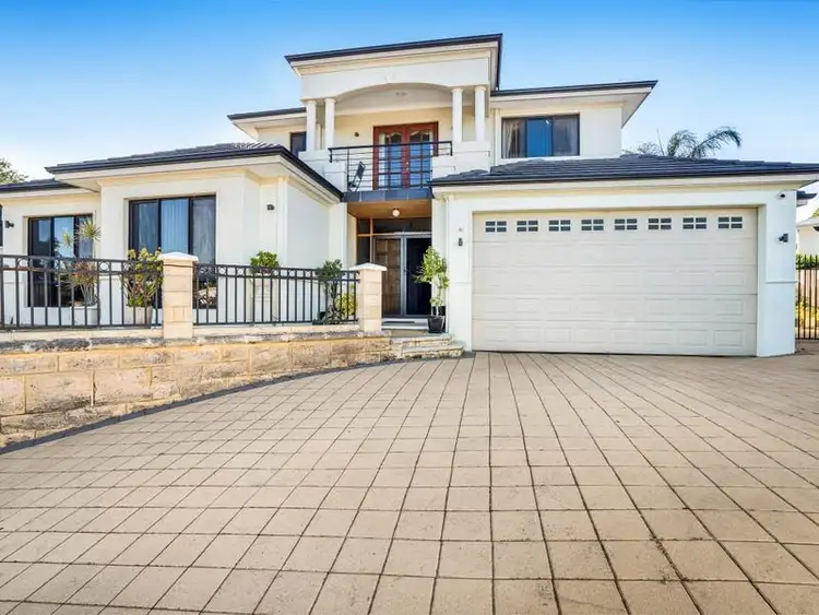 9 Samphire Road, Canning Vale WA 6155