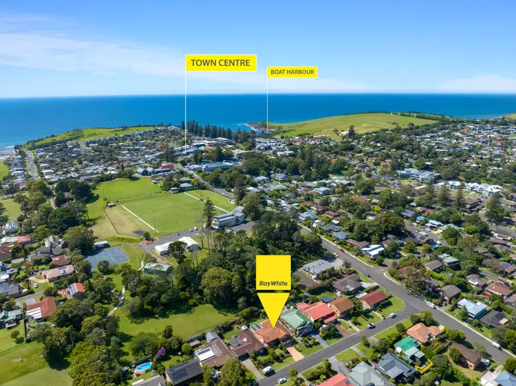 Fifth view of Homely house listing, 10 Jubilee Avenue, Gerringong NSW 2534