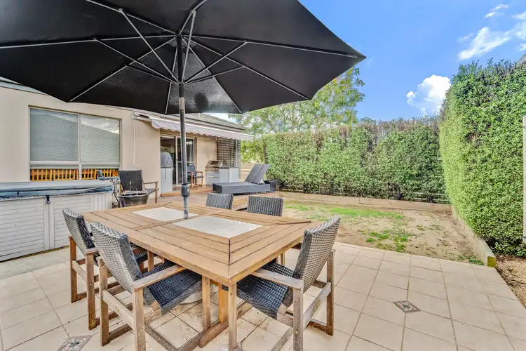 9/100 Molongolo Street, Bungendore NSW 2621