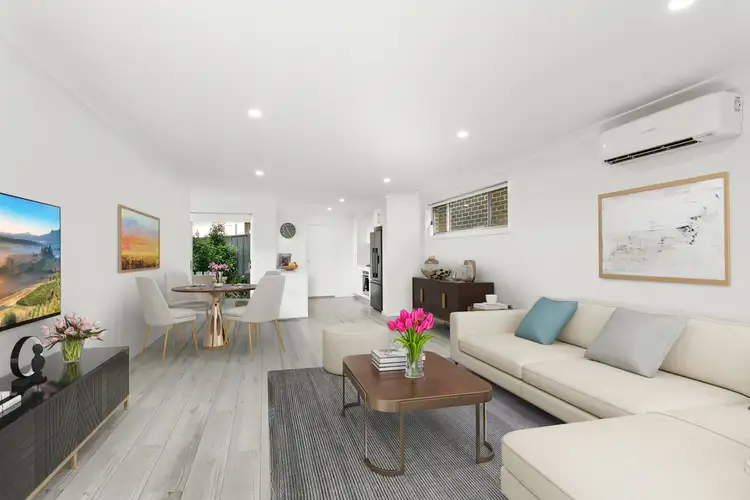 Second view of Homely house listing, 5 Paul Circuit, Tullimbar NSW 2527