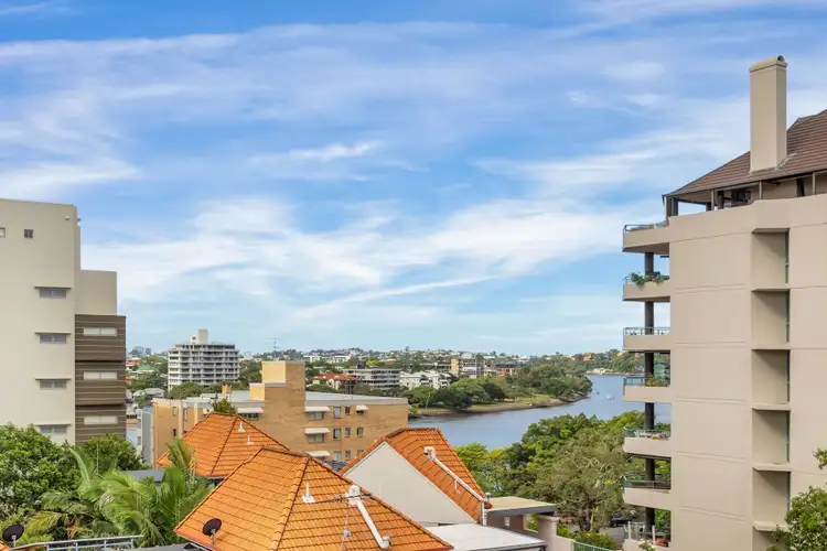 14/215 Wellington Road, East Brisbane QLD 4169