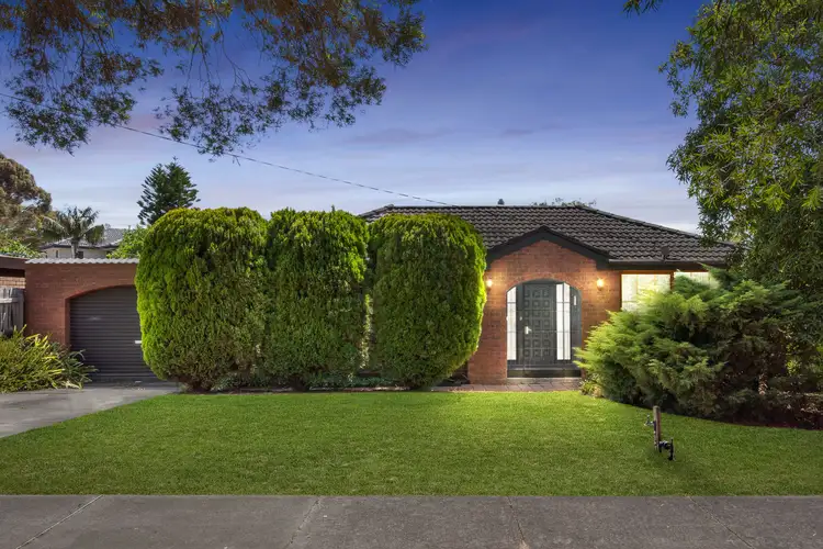 15 Glen Barry Road, Wantirna VIC 3152