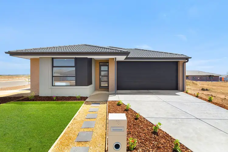 18 Cormorant Grange, Winter Valley VIC 3358