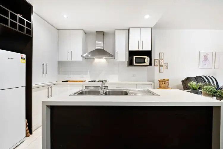 Main view of Homely apartment listing, 13/392-394 Nepean Highway, Frankston VIC 3199