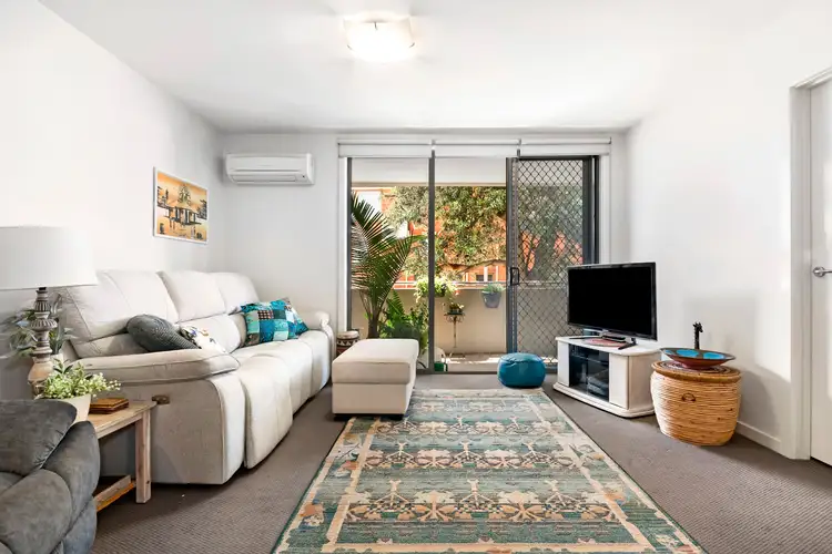 Second view of Homely apartment listing, 13/392-394 Nepean Highway, Frankston VIC 3199