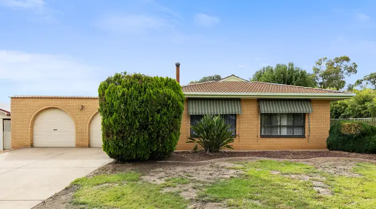 51 Pinaroo Drive, Glenfield Park NSW 2650