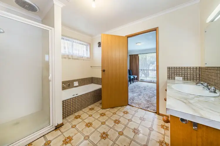 Fifth view of Homely house listing, 5 Ekard Avenue, Warrnambool VIC 3280