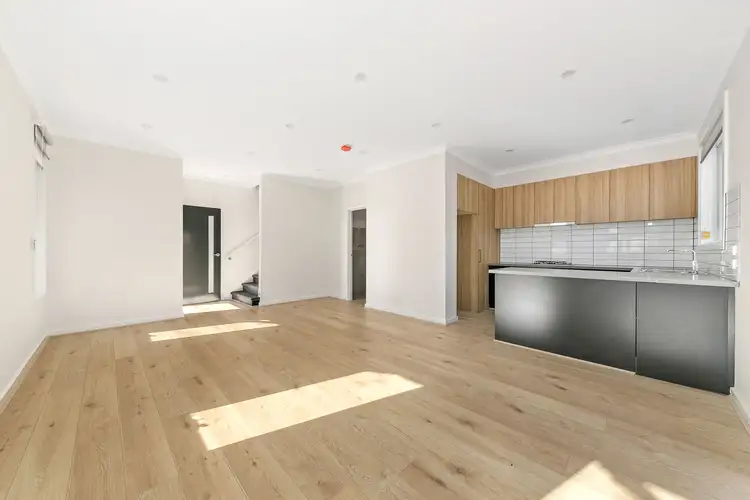 Fifth view of Homely unit listing, 1/44 Main South Road, Drouin VIC 3818