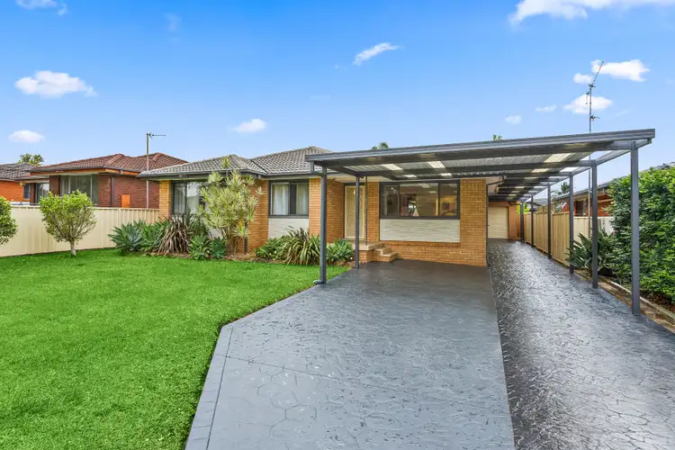 Main view of Homely house listing, 72 Devonshire Crescent, Oak Flats NSW 2529