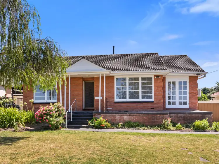 Second view of Homely house listing, 21 Glenda Avenue, Morphett Vale SA 5162