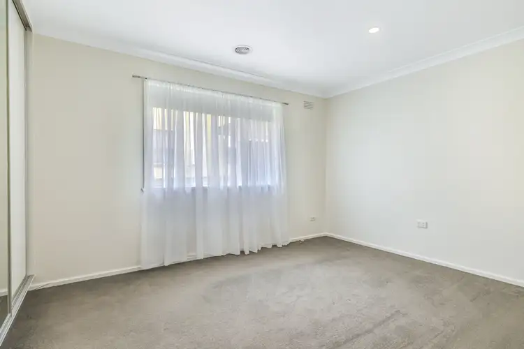 Seventh view of Homely house listing, 8 Cooinbil Crescent, Kooringal NSW 2650