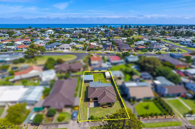 9 Lyndoch Avenue, Warrnambool VIC 3280