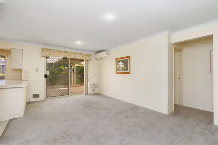 Sixth view of Homely house listing, 8/6 Grasmere Court, Brentwood WA 6153