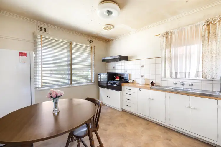 Fourth view of Homely house listing, 2 Osway Street, Broadmeadows VIC 3047