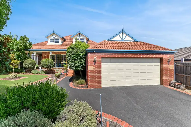 9 Vivienne Way, Berwick VIC 3806
