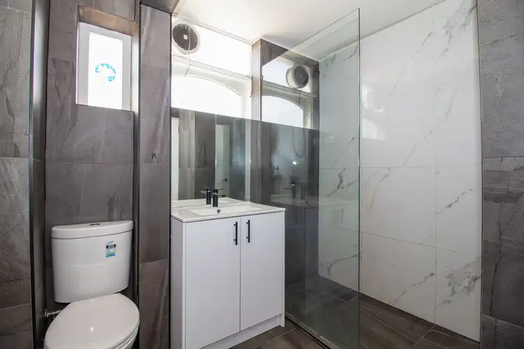 Fifth view of Homely apartment listing, 5/564 Pascoe Vale Road, Pascoe Vale VIC 3044
