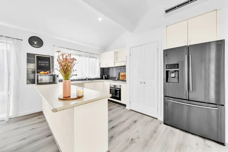 Sixth view of Homely house listing, 6 Jake Michael Grove, Skye VIC 3977