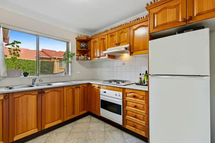 Fourth view of Homely villa listing, 5/140 Connells Point Road, Connells Point NSW 2221
