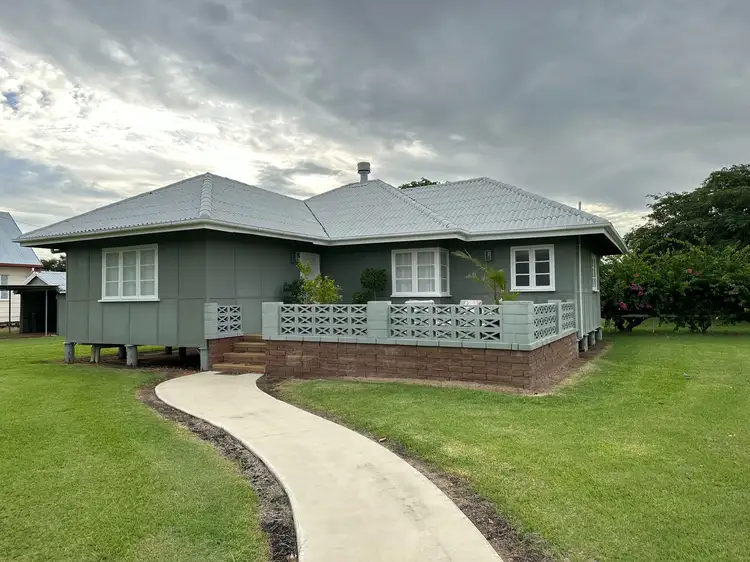 16 Beech Street, Barcaldine QLD 4725