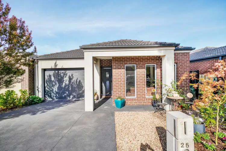 25 Jackaroo Street, Mernda VIC 3754