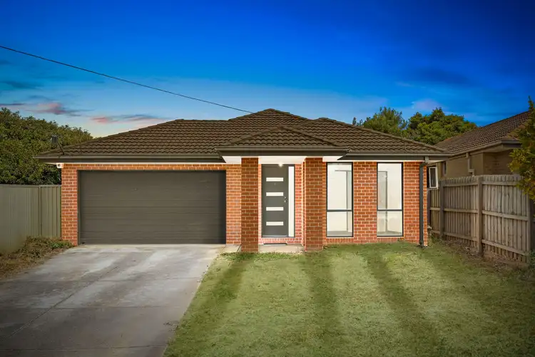Second view of Homely house listing, 3 Iluka Drive, Werribee VIC 3030