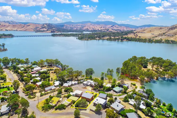 21 Dawn Crescent, Bonnie Doon VIC 3720