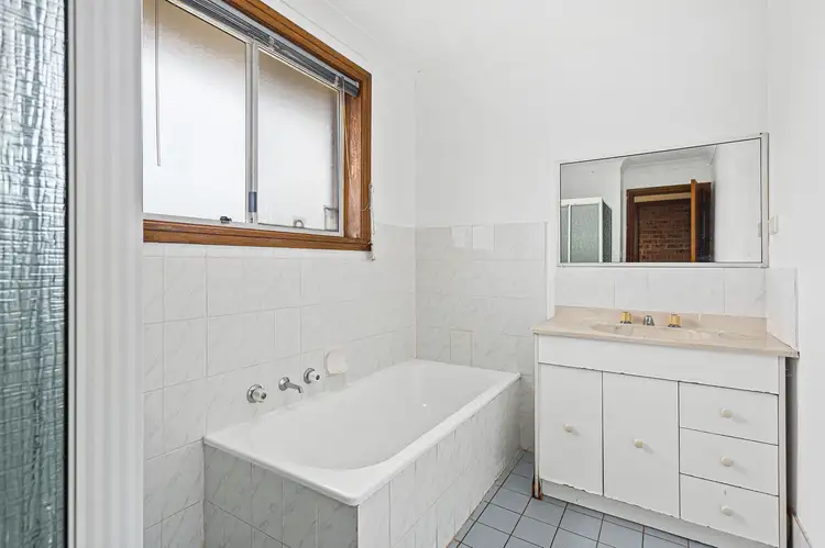 Fifth view of Homely townhouse listing, 6/15 Grove Circuit, Lake Illawarra NSW 2528