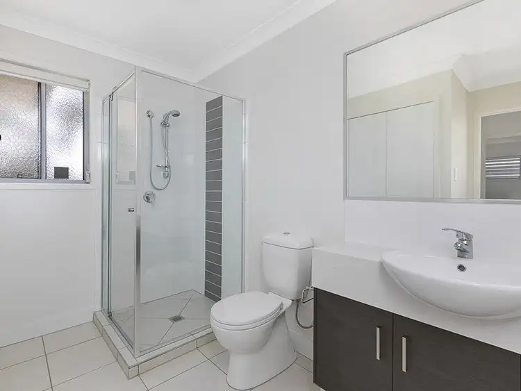 Fourth view of Homely unit listing, 33/15-21 Saint Anthony's Drive, Alexandra Hills QLD 4161