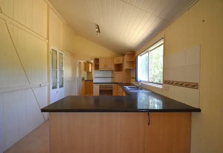 Fifth view of Homely house listing, 117 Fir Street, Barcaldine QLD 4725