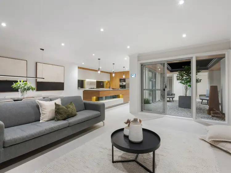 38 Mount Henry Road