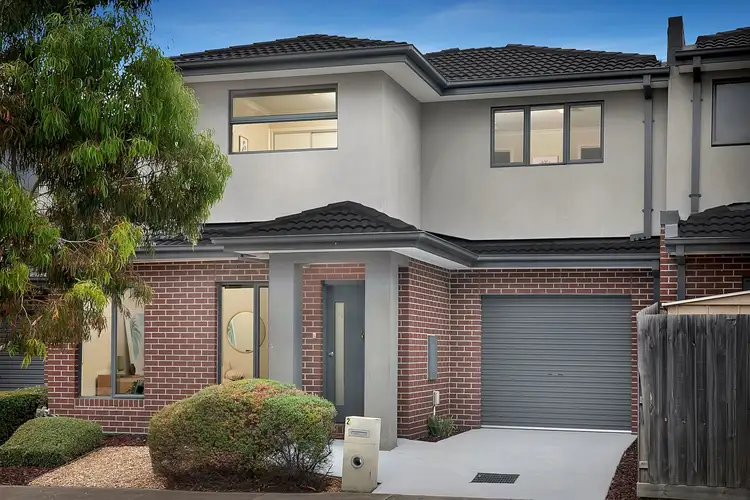 Main view of Homely townhouse listing, 2 Chino Close, Wollert VIC 3750