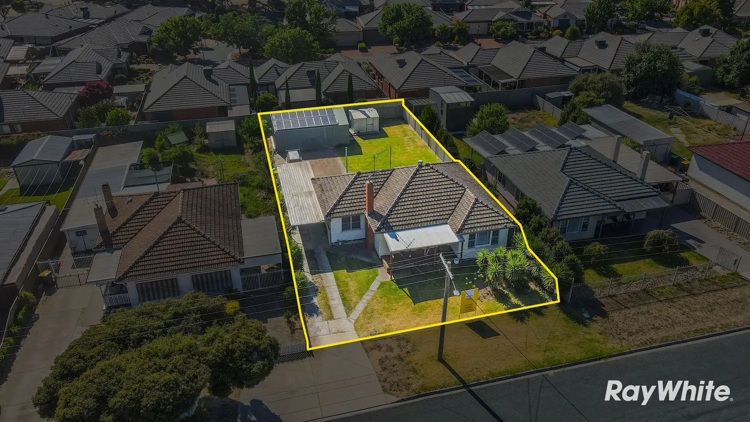 Main view of Homely house listing, 26 Neil Street, Kangaroo Flat VIC 3555