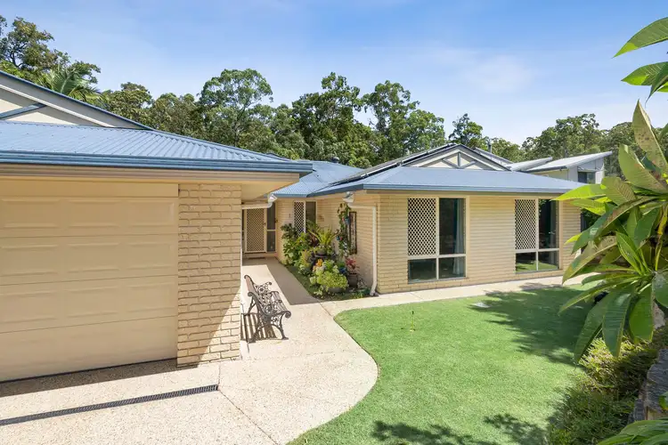 6 Corvus Drive, Cashmere QLD 4500