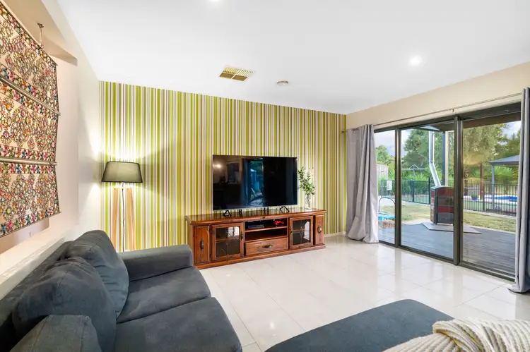 Sixth view of Homely house listing, 12-13 Fairway Close, Howlong NSW 2643