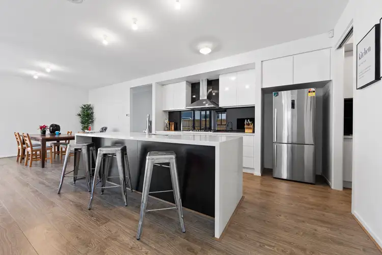 Second view of Homely house listing, 42 Yarrowee Crescent, Wollert VIC 3750