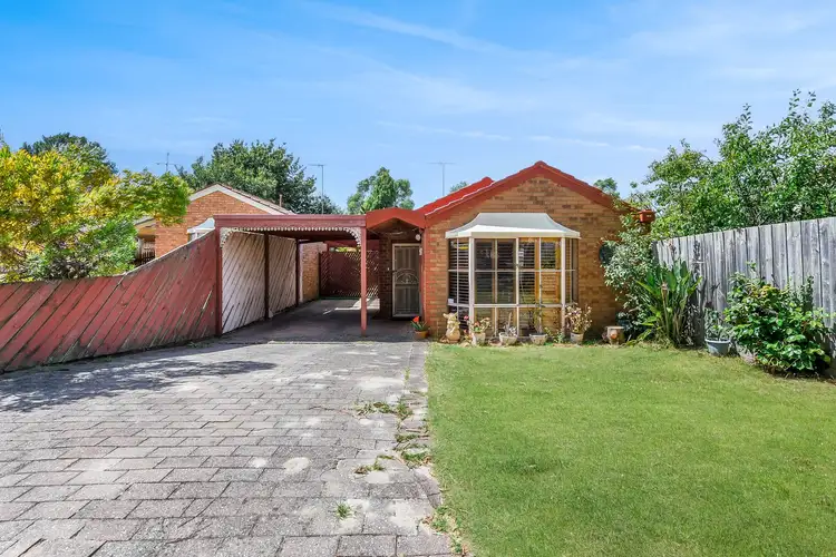 30B Glendale Crescent, Berwick VIC 3806