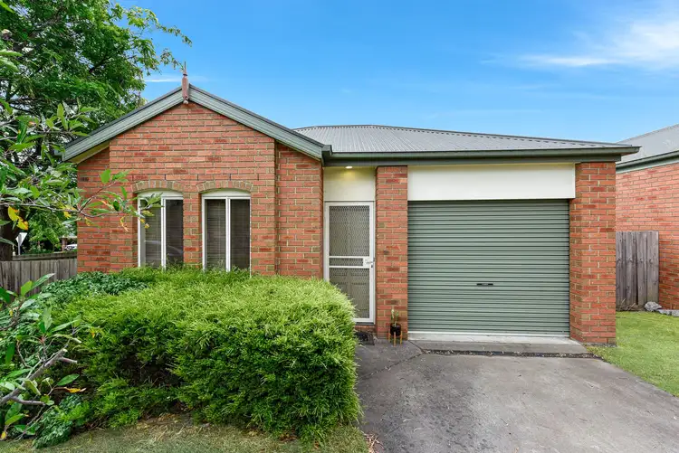 47-49 Leonard Avenue, Berwick VIC 3806