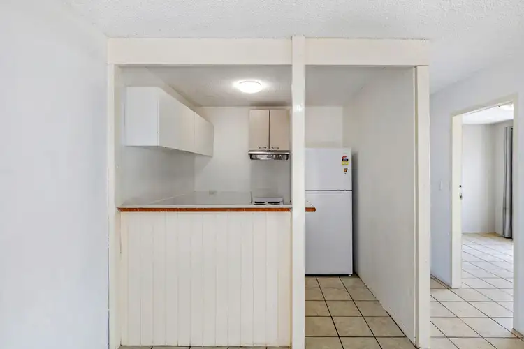 Seventh view of Homely other listing, 1/47 Burra Street, Chevron Island QLD 4217