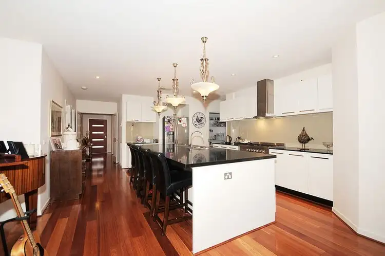 20 Sanoma Drive, Skye VIC 3977