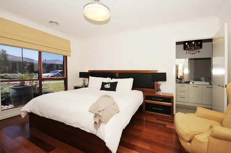 Fifth view of Homely house listing, 20 Sanoma Drive, Skye VIC 3977