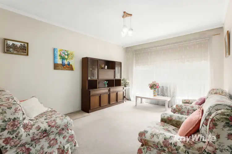 Second view of Homely unit listing, 2/301 Jasper Road, Ormond VIC 3204