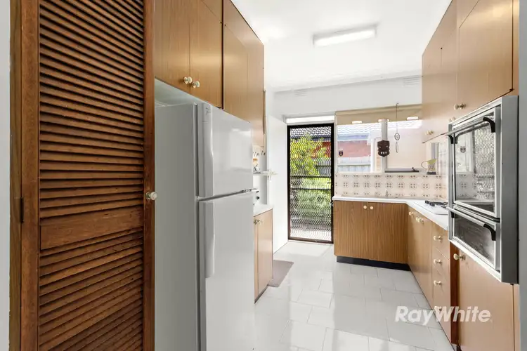 Sixth view of Homely unit listing, 2/301 Jasper Road, Ormond VIC 3204