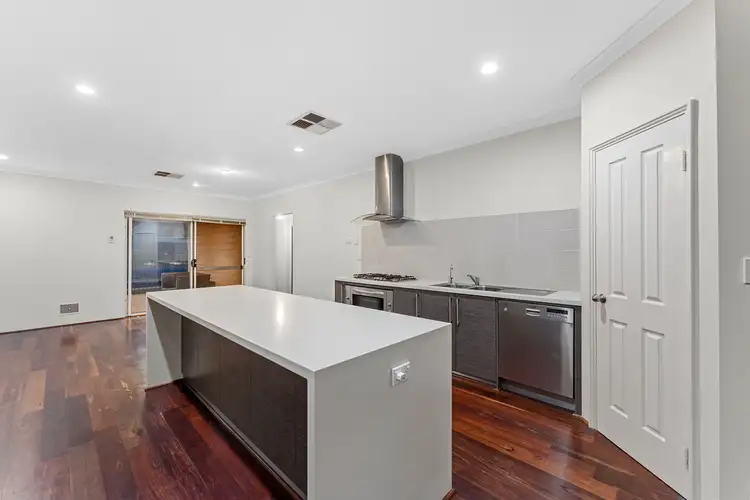 6 Hendon Vista, Wellard WA 6170
