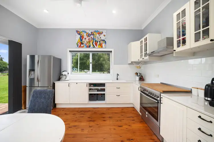 Fifth view of Homely house listing, 2 Caalong Street, Robertson NSW 2577