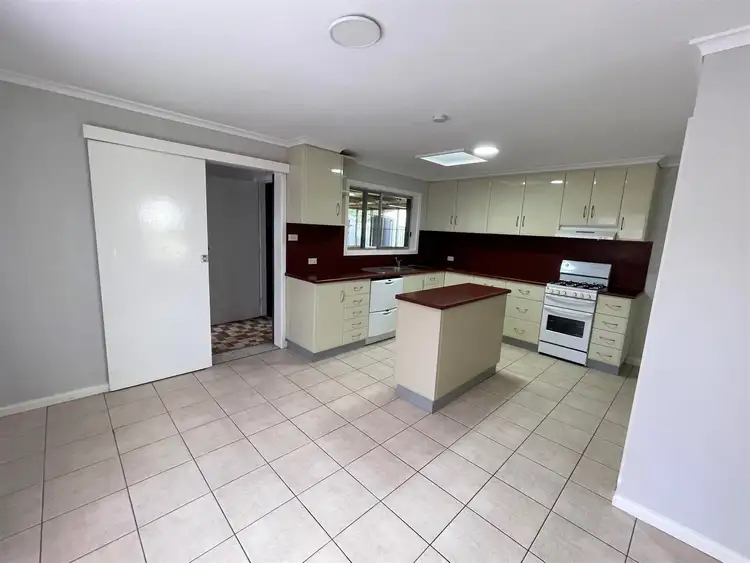Fifth view of Homely house listing, 83 Erskine Road, Griffith NSW 2680