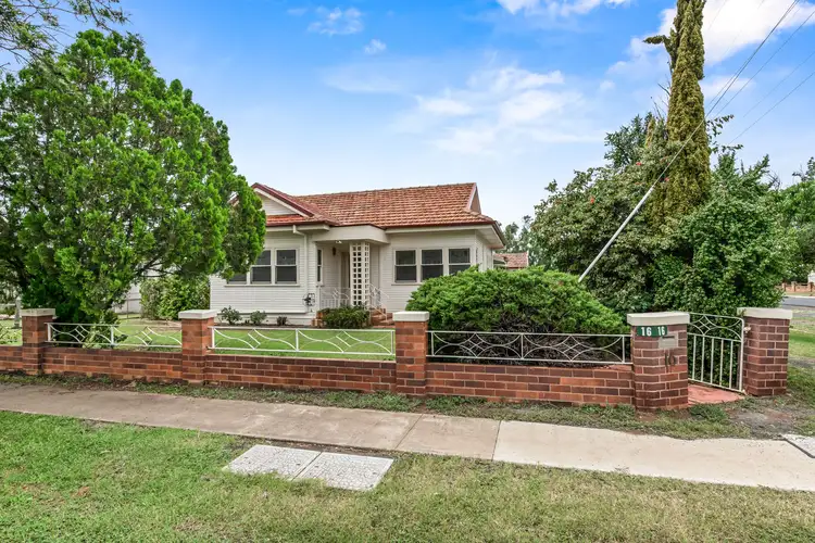 16 Murray Street, Pittsworth QLD 4356