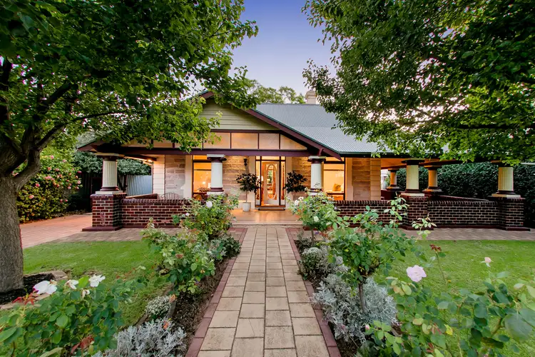 15 Russell Terrace, Woodville SA 5011
